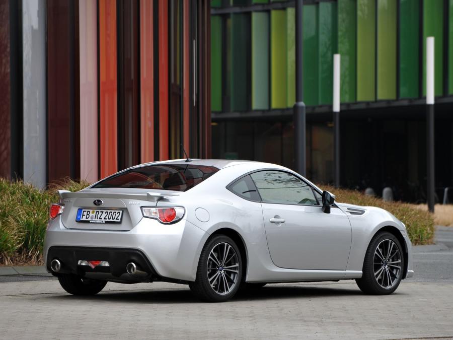  Subaru BRZ Aero Package 2012 года  (EU) (фото 18 из 30)